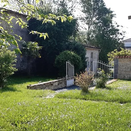 Chez Sylvie Et Eric Coppin * Asnières-la-Giraud